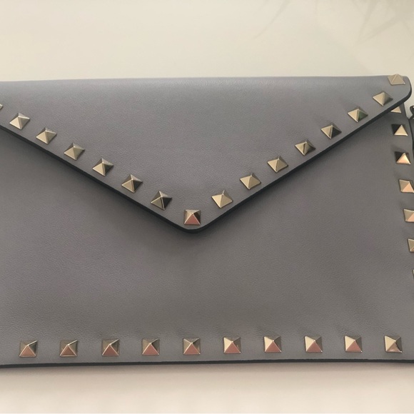 Only used twice, left in bag entire time. Purchased from Ssense. - Picture 1 of 4